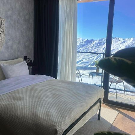 Stuning Views On Mountains, Gudauri Apartment Bagian luar foto