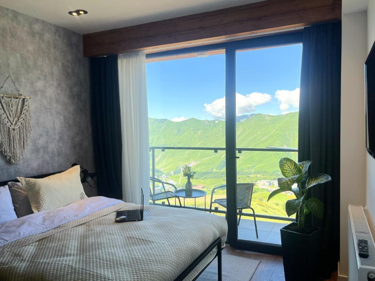 Stuning Views On Mountains, Gudauri Apartment Bagian luar foto